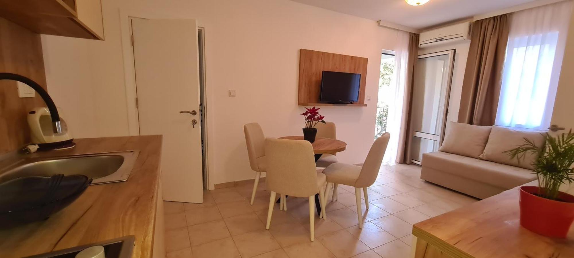 Apartments Obala Dragovic Petrovac Екстериор снимка